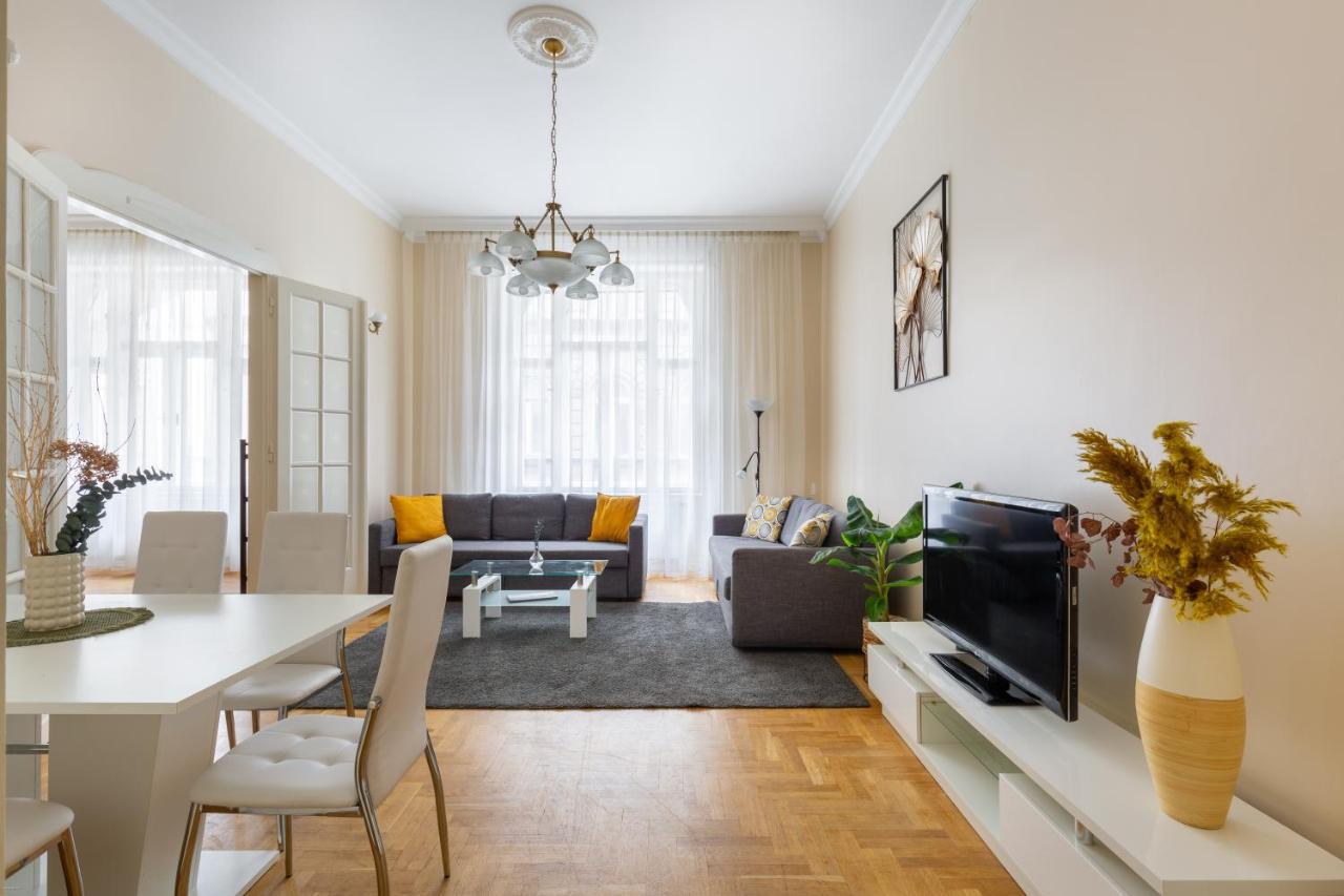 Gde Kiraly 51 Apartmán